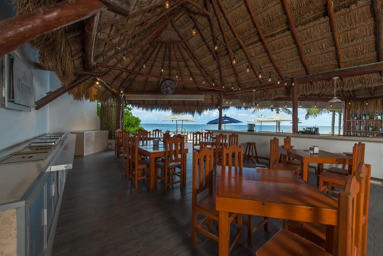 Hotel Arena Beach Oceanfront Puerto Morelos 4*,