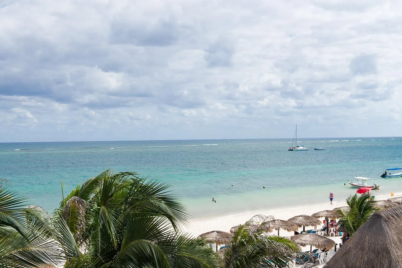 Hotel Arena Beach Oceanfront Puerto Morelos